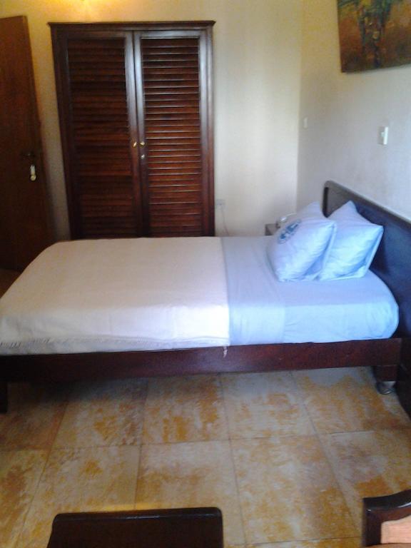 Hotel Georgia Accra Ngoại thất bức ảnh
