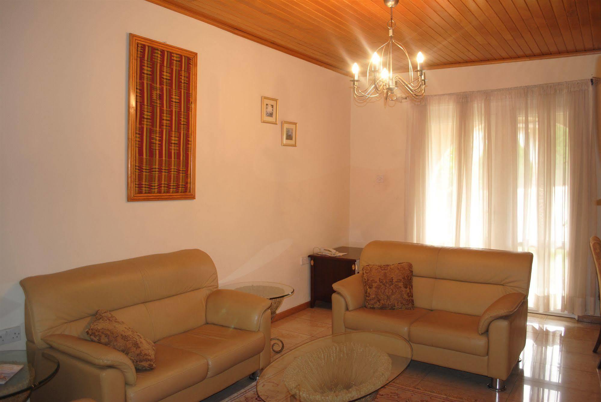 Hotel Georgia Accra Ngoại thất bức ảnh