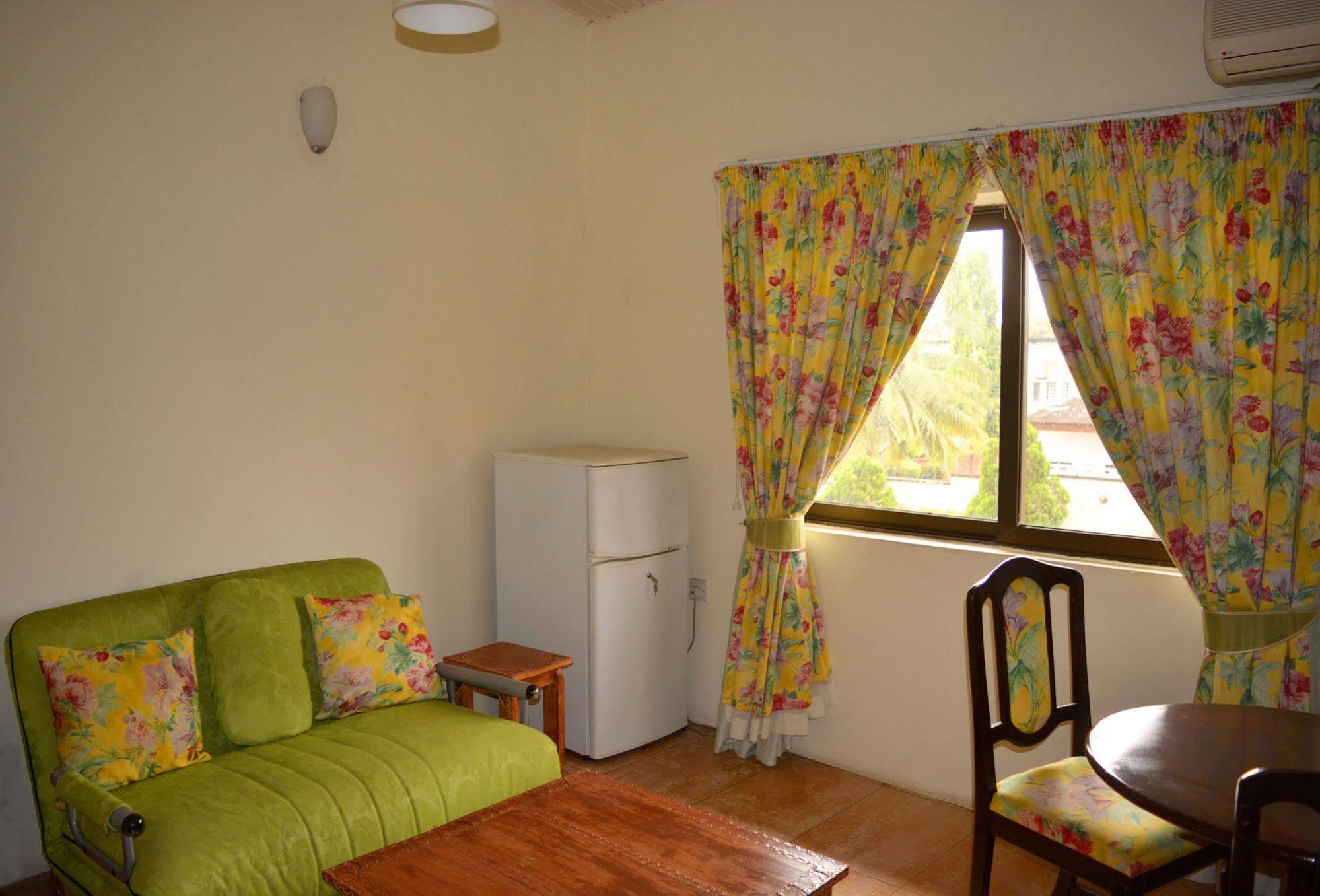 Hotel Georgia Accra Ngoại thất bức ảnh