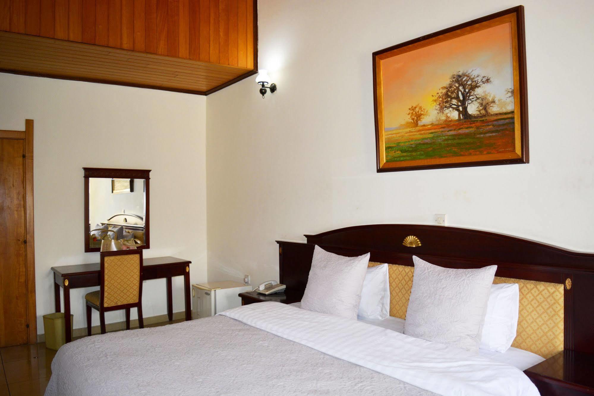 Hotel Georgia Accra Ngoại thất bức ảnh